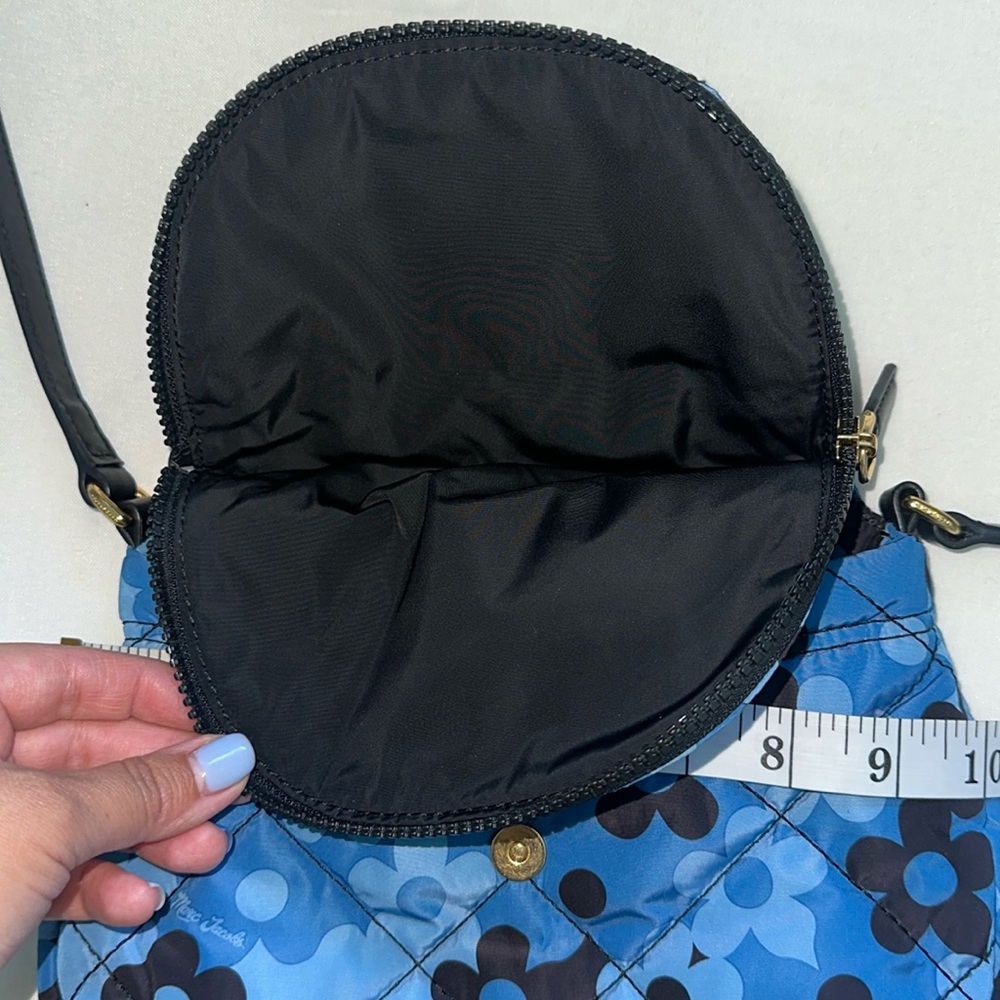 Marc Jacobs Blue and Black Quilted Nylon Crossbody Floral Messenger Bag - Picture 4 of 8